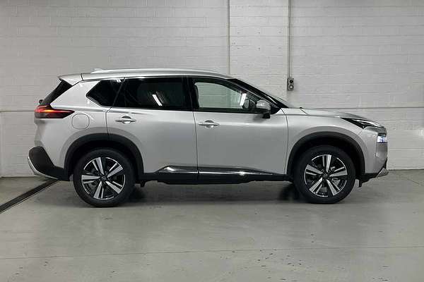 2025 Nissan X-TRAIL Ti T33