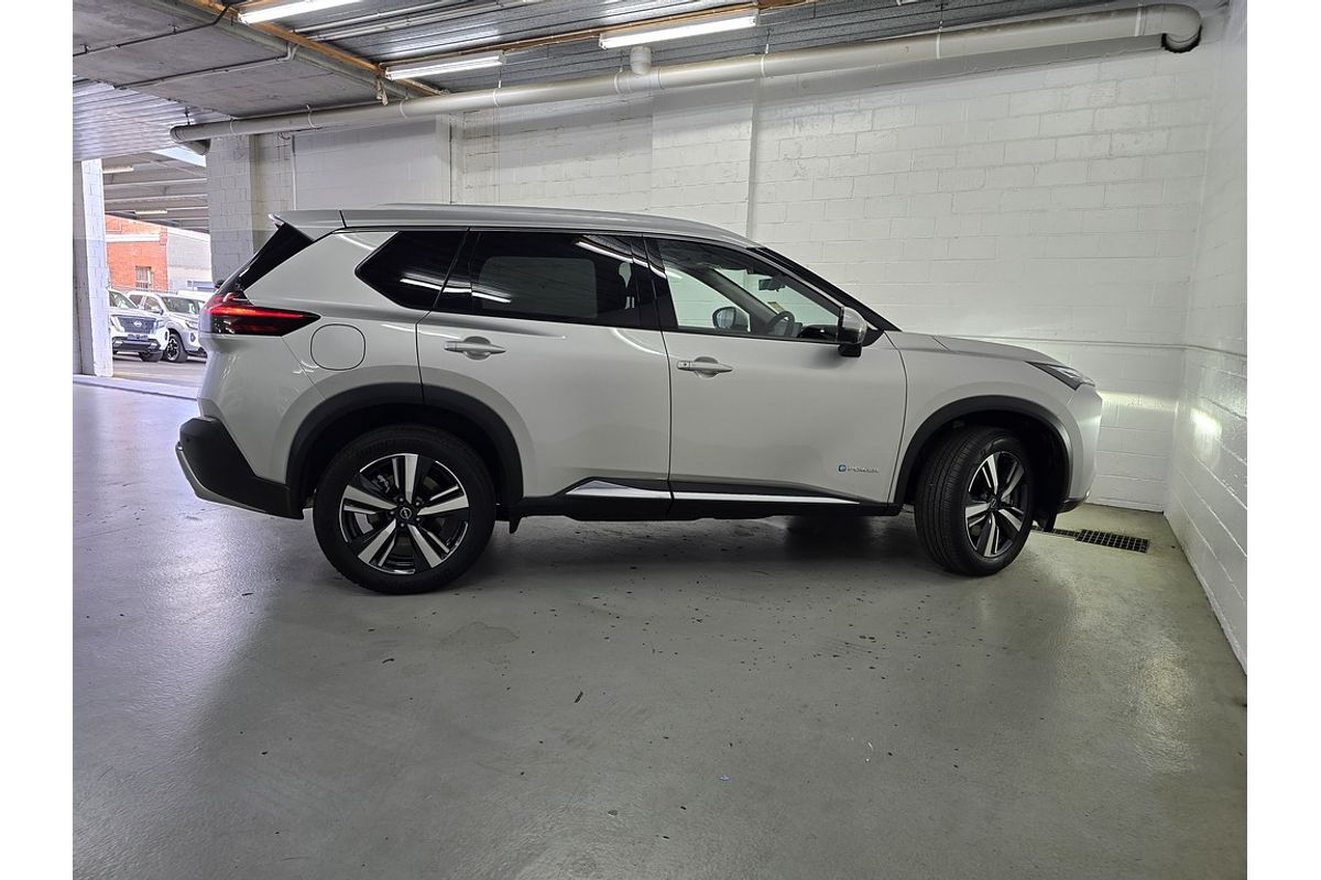 2025 Nissan X-TRAIL Ti T33