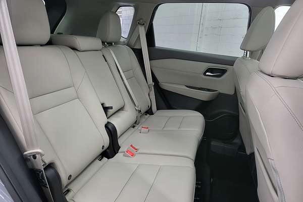 2025 Nissan X-TRAIL Ti T33