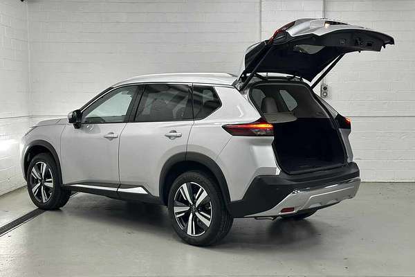 2025 Nissan X-TRAIL Ti T33