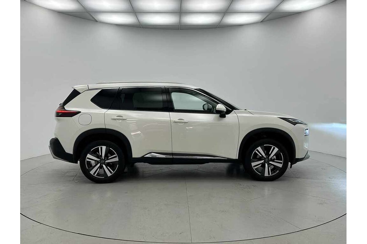 2025 Nissan X-TRAIL Ti T33