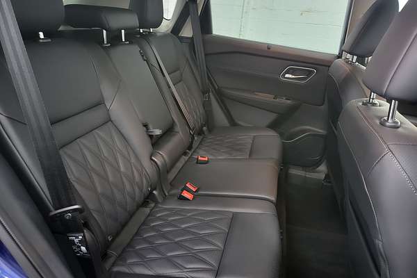 2025 Nissan X-TRAIL Ti-L T33