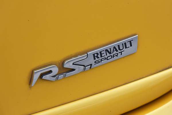 2015 Renault Clio R.S. 200 Sport IV B98