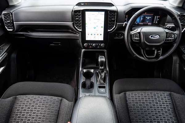 2024 Ford Ranger XLT 4X4 2.0L