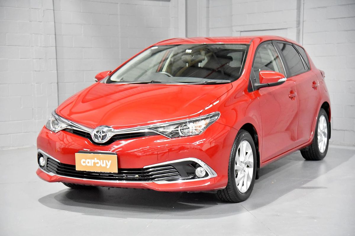 2018 Toyota Corolla Ascent Sport ZRE182R
