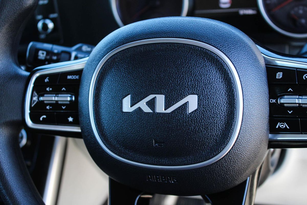 2022 Kia Carnival S KA4