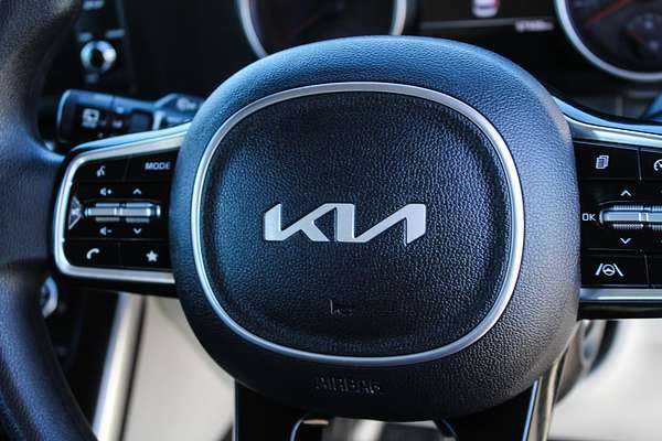 2022 Kia Carnival S KA4