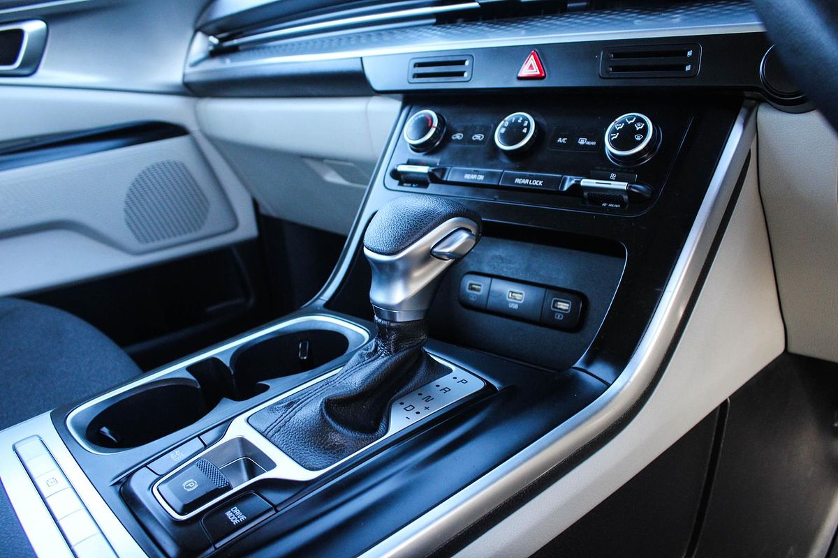 2022 Kia Carnival S KA4