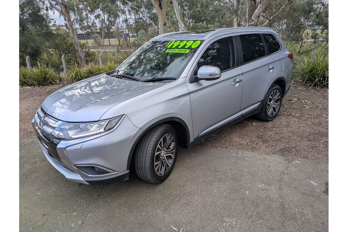 2015 Mitsubishi Outlander Exceed ZK