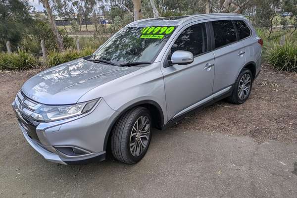 2015 Mitsubishi Outlander Exceed ZK