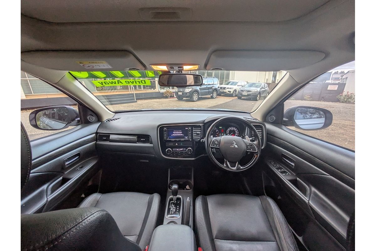 2015 Mitsubishi Outlander Exceed ZK