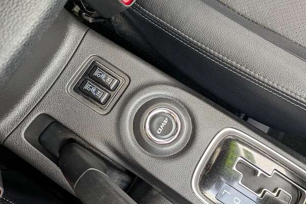 2015 Mitsubishi Outlander Exceed ZK