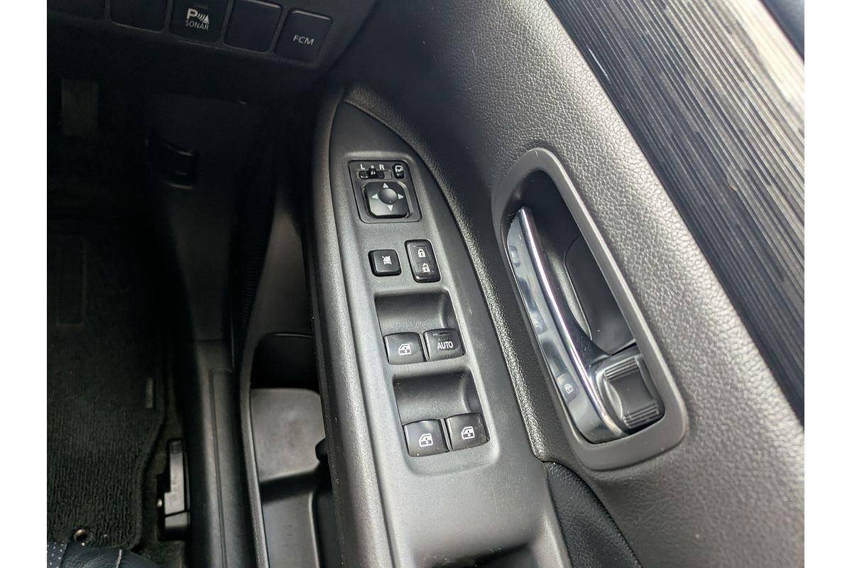 2015 Mitsubishi Outlander Exceed ZK