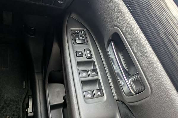 2015 Mitsubishi Outlander Exceed ZK