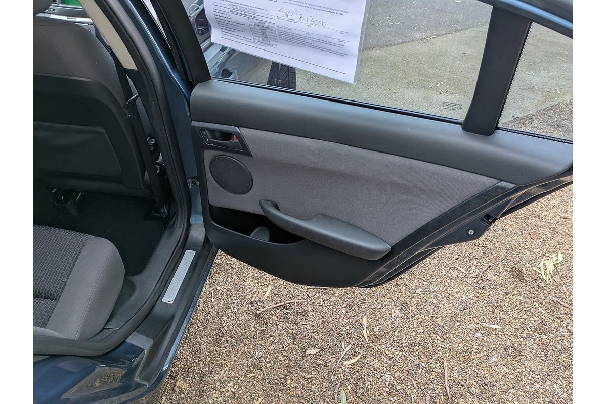 2010 Holden Commodore Omega VE