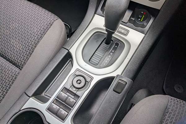 2010 Holden Commodore Omega VE