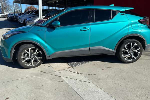 2017 Toyota C-HR Koba NGX10R