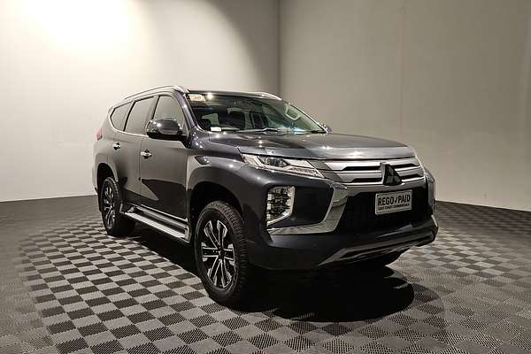 2022 Mitsubishi Pajero Sport GLS QF