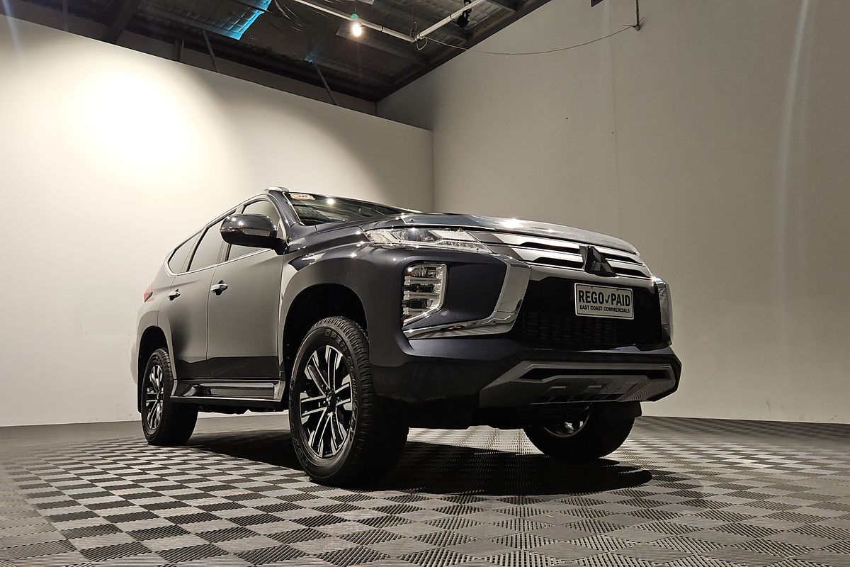2022 Mitsubishi Pajero Sport GLS QF