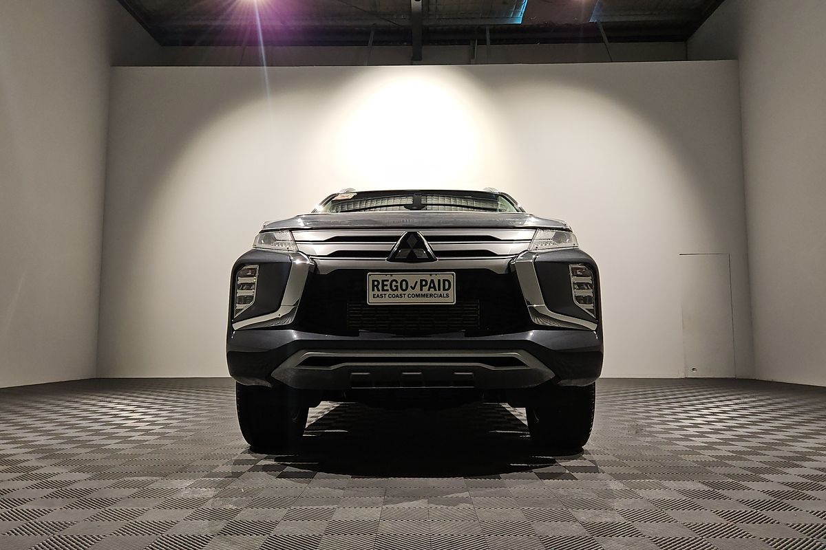 2022 Mitsubishi Pajero Sport GLS QF