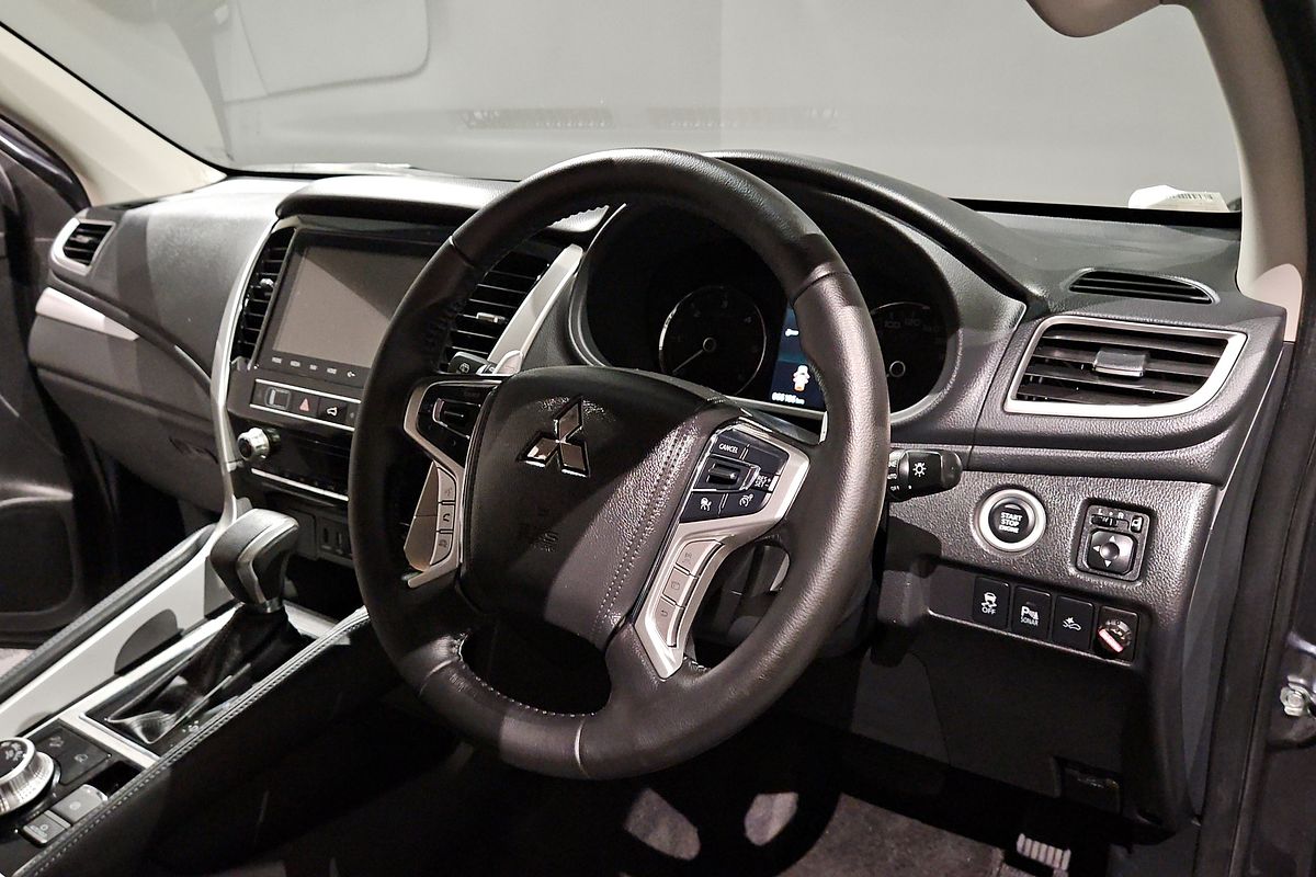 2022 Mitsubishi Pajero Sport GLS QF