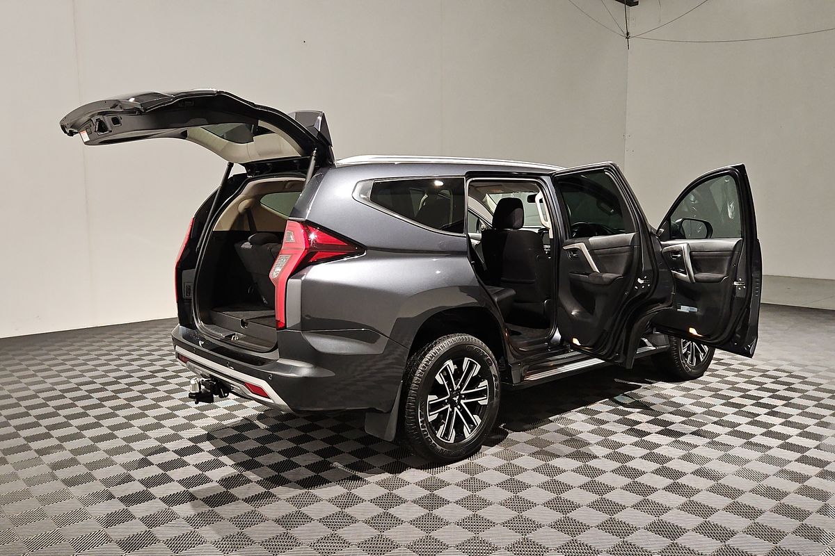 2022 Mitsubishi Pajero Sport GLS QF