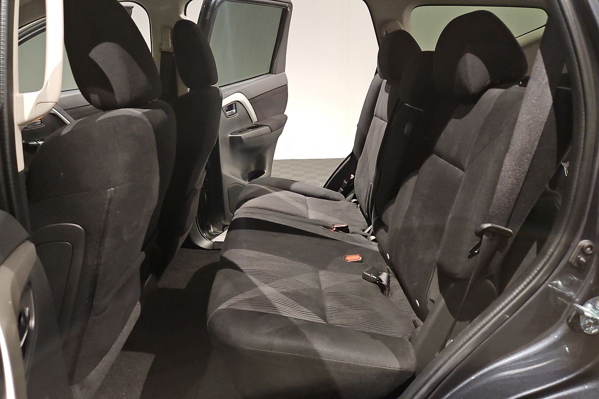 2022 Mitsubishi Pajero Sport GLS QF
