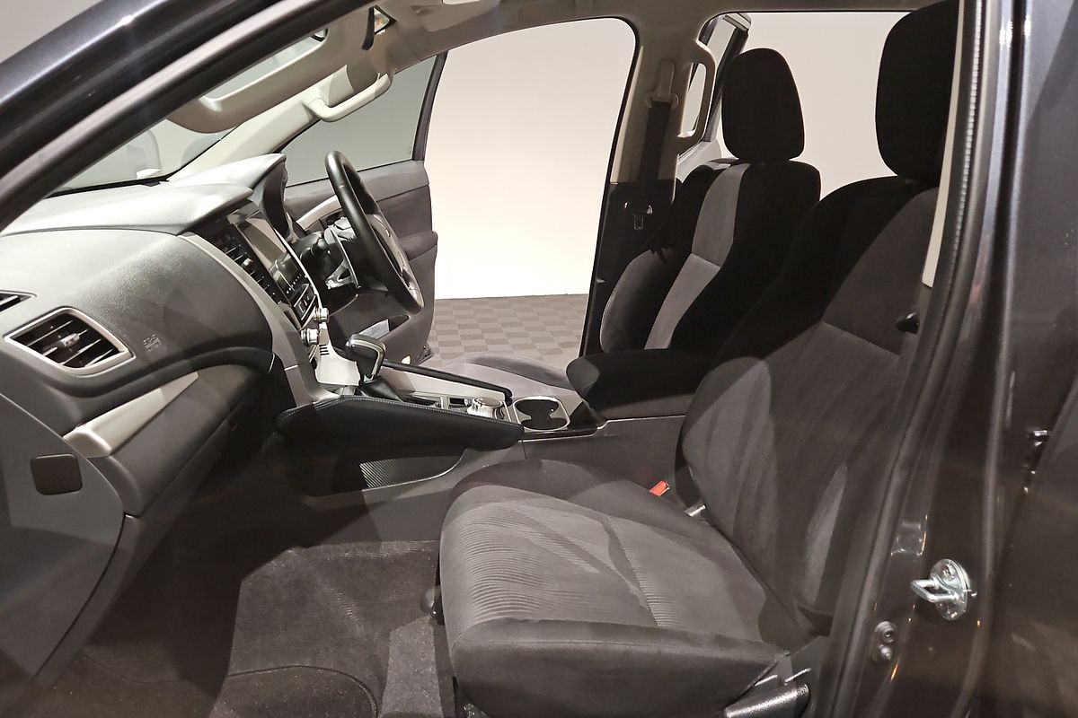 2022 Mitsubishi Pajero Sport GLS QF