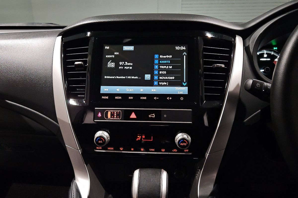 2022 Mitsubishi Pajero Sport GLS QF