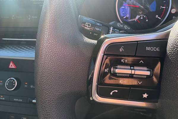 2023 Kia Carnival S KA4