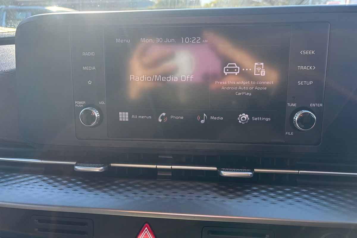 2023 Kia Carnival S KA4
