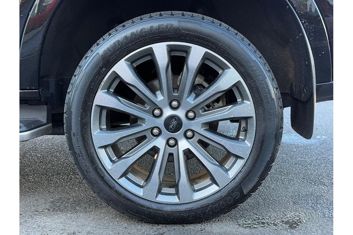 2022 Ford Everest Platinum 3.0L