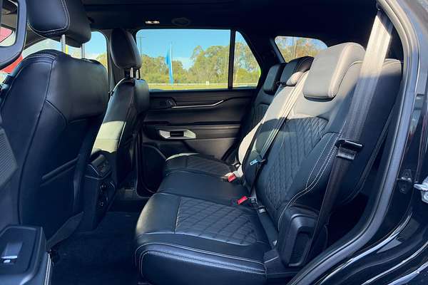 2022 Ford Everest Platinum 3.0L