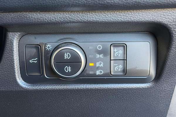 2022 Ford Everest Platinum 3.0L