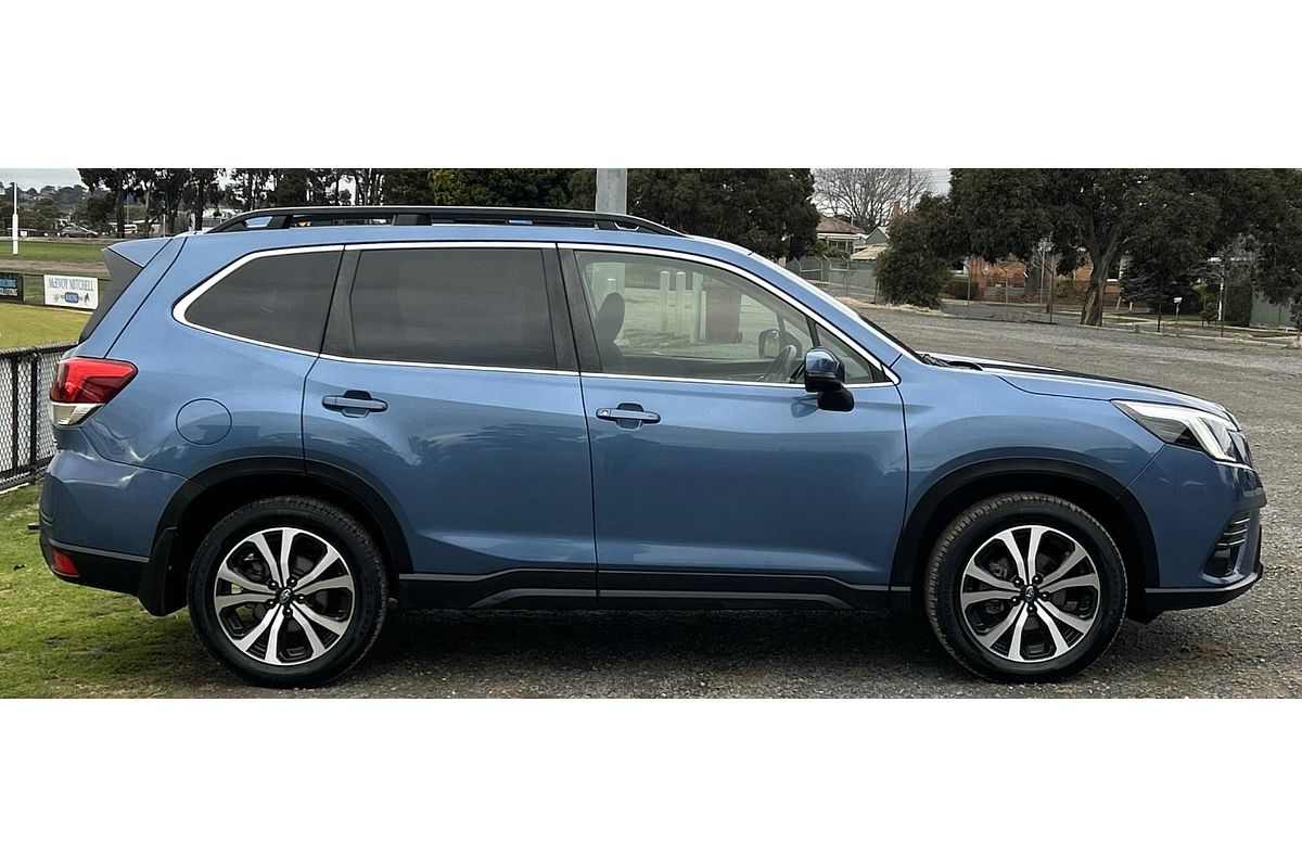 2021 Subaru Forester 2.5i Premium S5