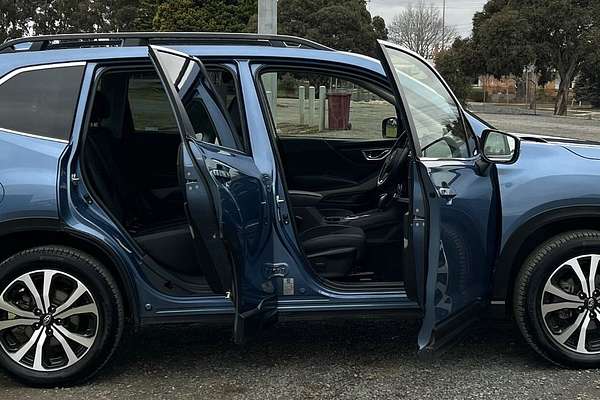 2021 Subaru Forester 2.5i Premium S5