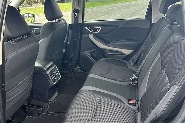 2021 Subaru Forester 2.5i Premium S5