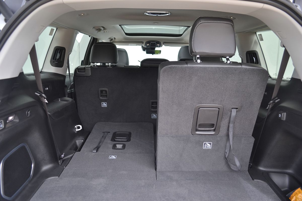 2023 Jeep Grand Cherokee L Limited WL