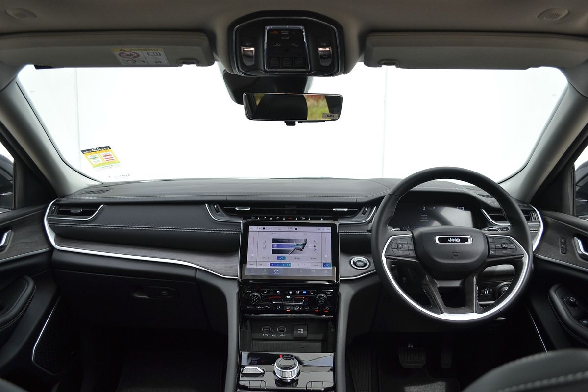 2023 Jeep Grand Cherokee L Limited WL