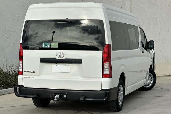2022 Toyota Hiace Commuter GDH322R