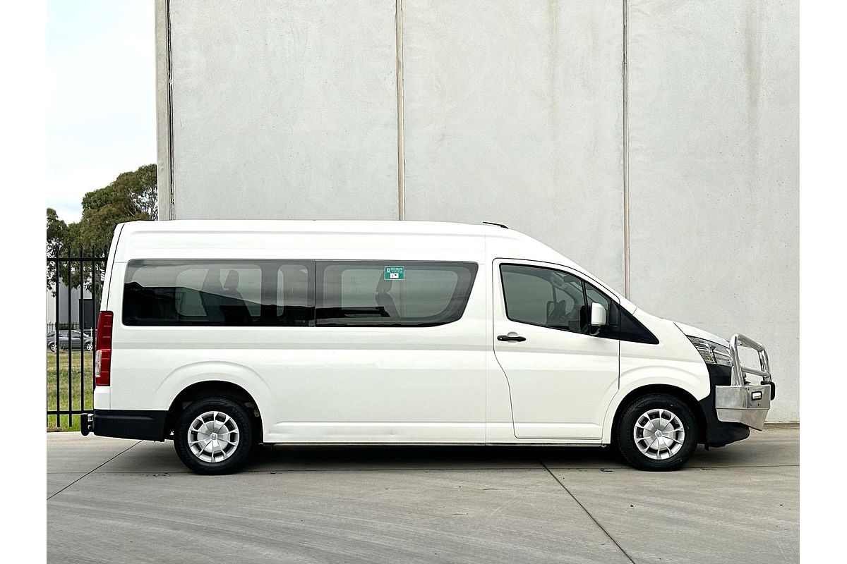 2022 Toyota Hiace Commuter GDH322R
