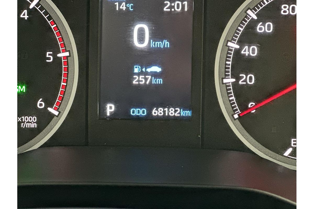 2022 Toyota Hiace Commuter GDH322R