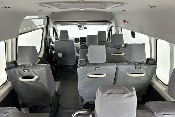 2022 Toyota Hiace Commuter GDH322R