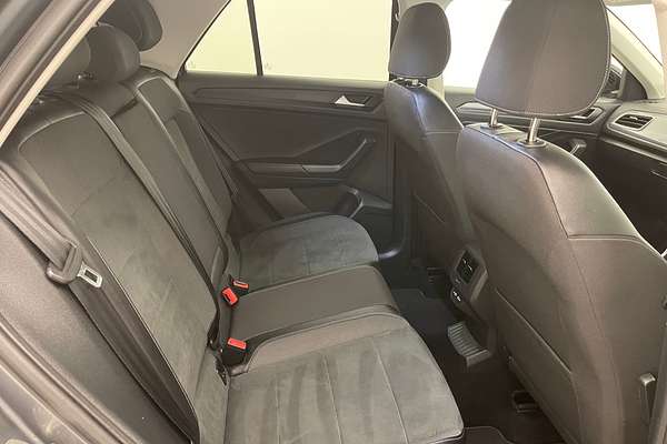 2022 Volkswagen T-Roc 110TSI Style D11