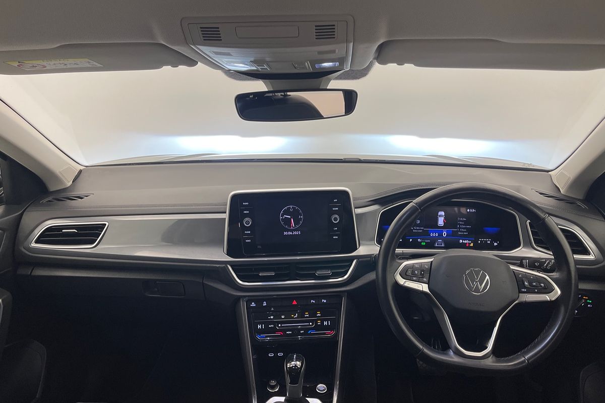 2022 Volkswagen T-Roc 110TSI Style D11