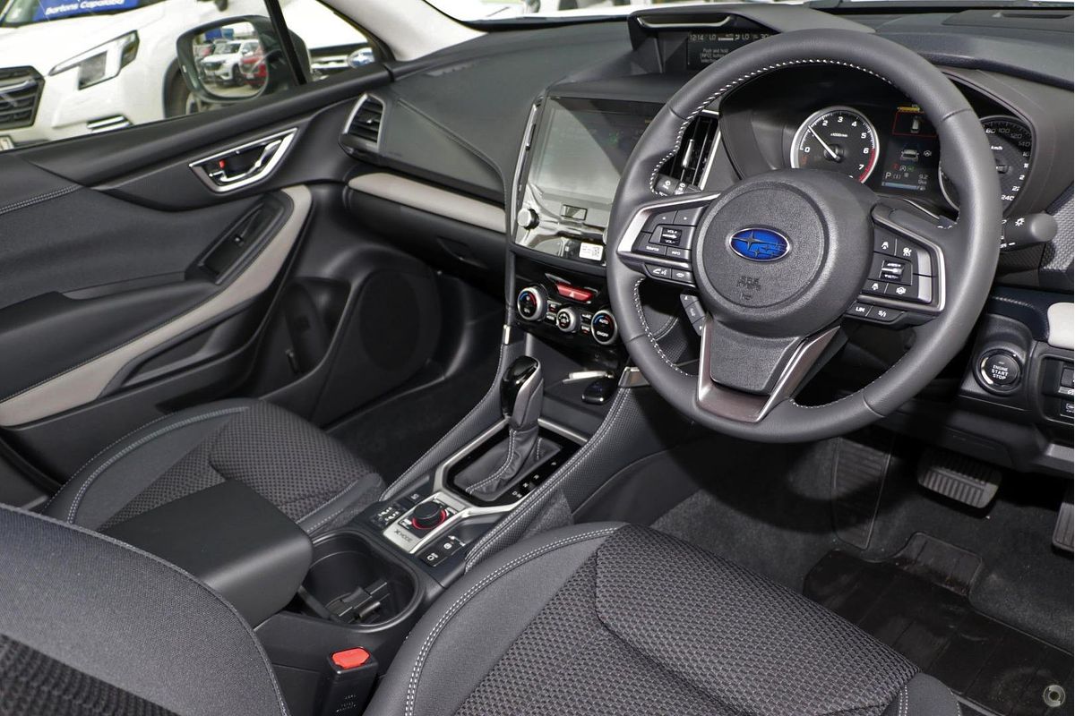 2025 Subaru Forester 2.5i Premium S5