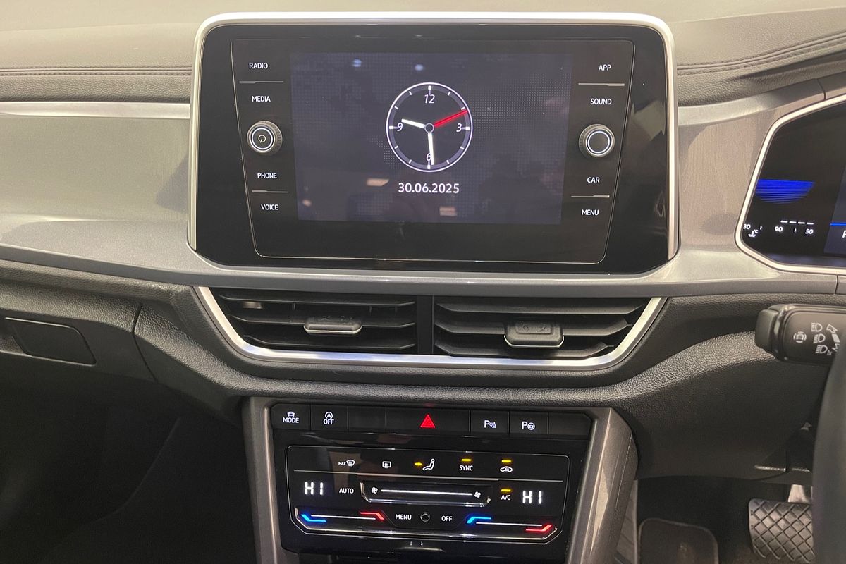 2022 Volkswagen T-Roc 110TSI Style D11
