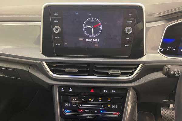 2022 Volkswagen T-Roc 110TSI Style D11