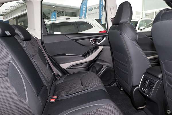 2025 Subaru Forester 2.5i Premium S5