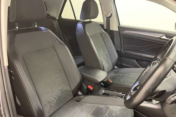 2022 Volkswagen T-Roc 110TSI Style D11